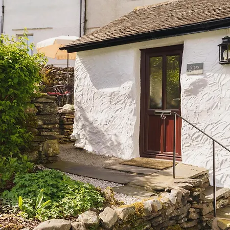 Holiday home Steps Cottage,